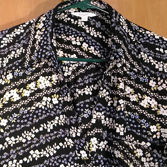 CANDIE'S SIMETRIC FLORAL  BOTTOM DOWN SHIRT - Picture 3 of 8